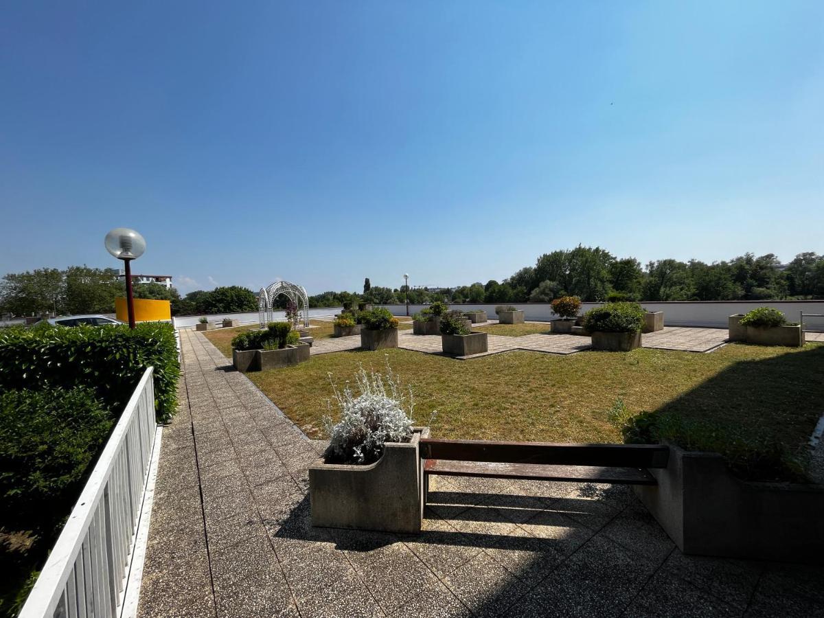 Апартаменти Perle De La Somme - Parking - Gare D Ам'єн Екстер'єр фото